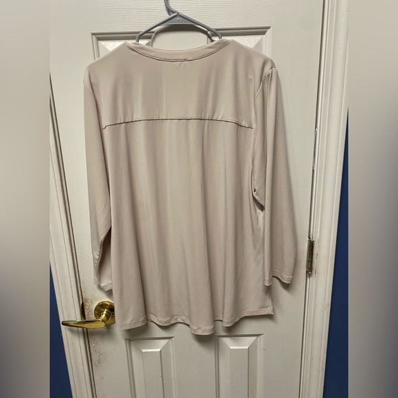 Beige Lace-Up Women's Top by Calvin Klein
XL - Picture 2 of 7